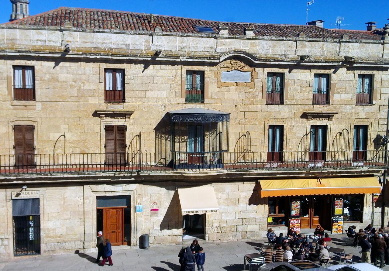 Apartamento Palacio Antigua Audiencia Ciudad Rodrigo Luaran gambar