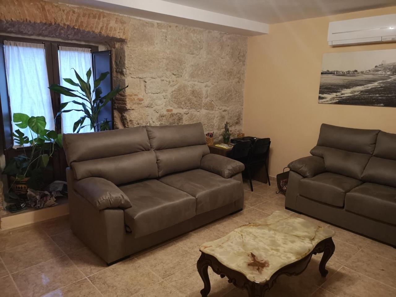 Apartamento Palacio Antigua Audiencia Ciudad Rodrigo Luaran gambar